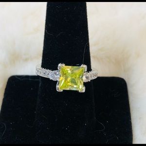 Bomb Party Green Apple Topaz & White Topaz Ring